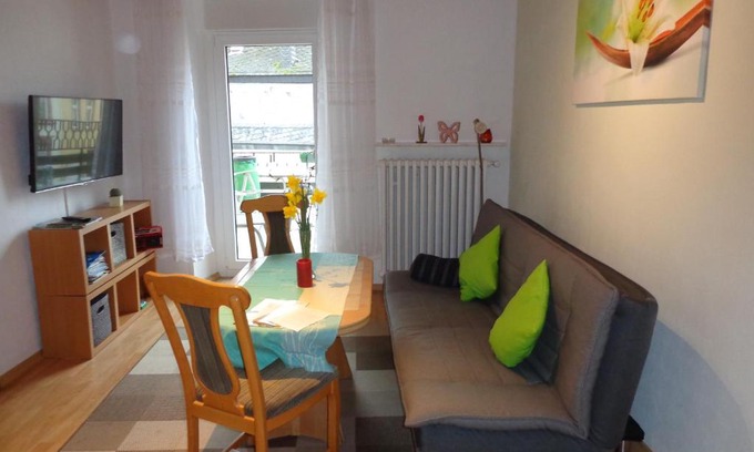 Zeltingen-Rachtig Apartment | Ferienwohnungen Leo Werland-Ehses