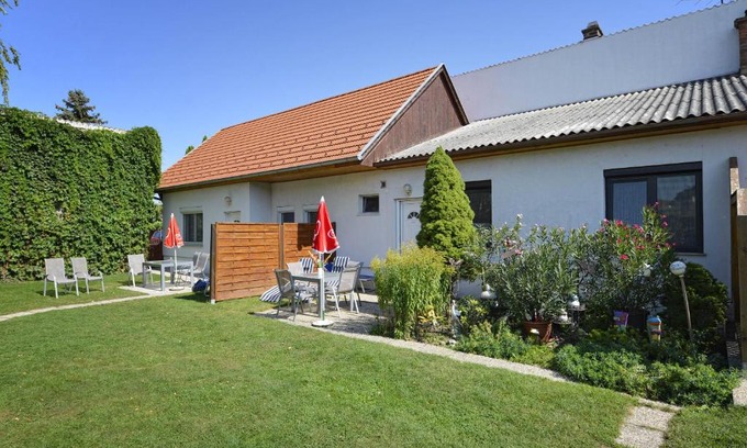 Morbisch am See Apartment | Ferienwohnungen Karoly