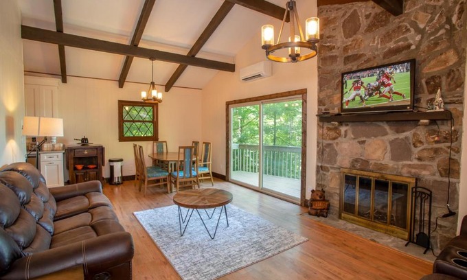 Charter Hills House | Fern Cottage