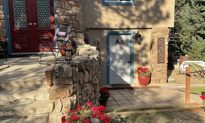 Evergreen House | FERN GULCH GETAWAY!.