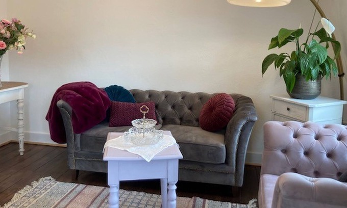 Muensingen Apartment | Fewo Rahel 100qm, 2 Schlafräume, 1 Bad + 1 WC, Dachterrasse, Max. 4 Personen