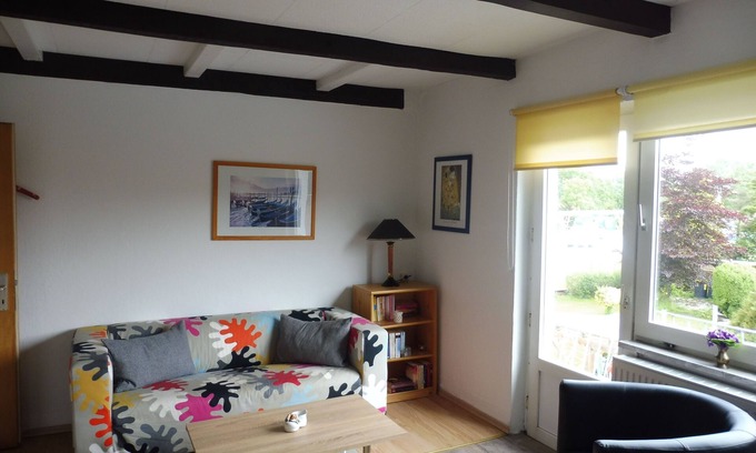 Dornumersiel Apartment | Fewo Strandkorb - Ferienanlage Blinkfuer