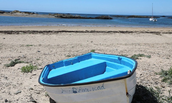 Caergeiliog House | Ffrwd