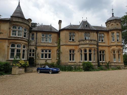 Hilperton Hotel | Fieldways