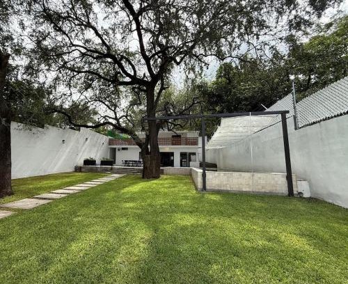 Juarez House | Finca Dos Encinos