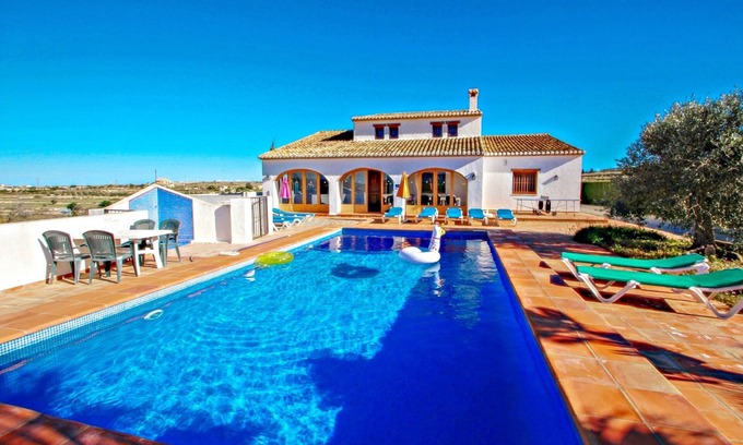 Fustera Villa | Finca Pepa - beautiful little house in pretty grounds with lovely views in Benissa