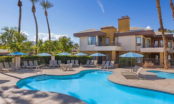 Palm Desert Apartment | ๐
๐ข๐ง๐๐ข๐ง๐ ๐๐๐ข๐ฅ๐ข-Coachella Fun @ Desert Springs Villas Resort+Amenities