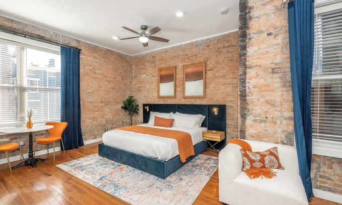 Over-the-Rhine Apartment | Findlay Market Suite 3 – For 2!