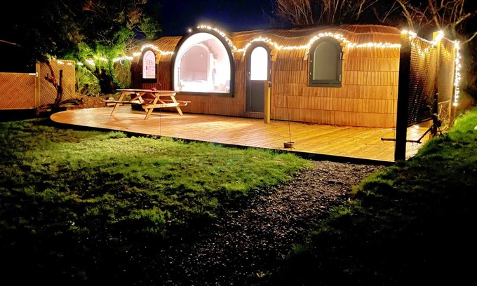 Widegates Ski Chalet | Finest Retreats | Dreckly Cabin