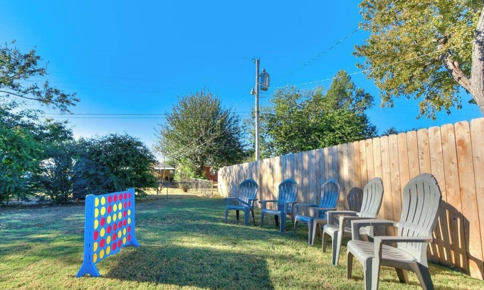 Central Oklahoma City House | Fire Pit ~ Fenced Yard ~ Near Trails & Hospitals ~ Close to I44 & NW Expwy for Easy Access to OKC's Best!