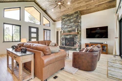 Torreon House | Fireplace and EV Charger! Home in Torreon Community