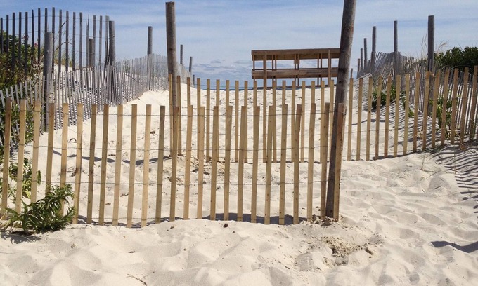 North Beach Haven House | First Fl Apt Lovely, Immaculate home. Ocean Block! Owned by Original Owner