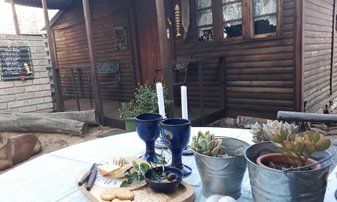 Oranjeville House | Fisherman's Cabin / Vistermans Hut
