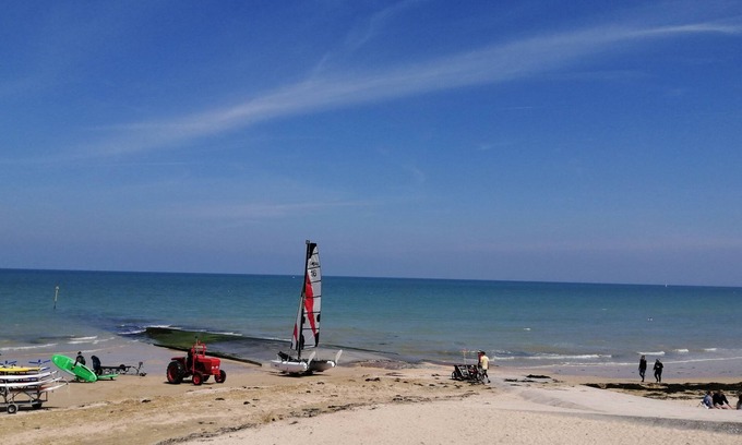 Langrune-sur-Mer House | Fisherman's cottage facing the sea, sleeps 4 to 5, restaurants and activities 50m away