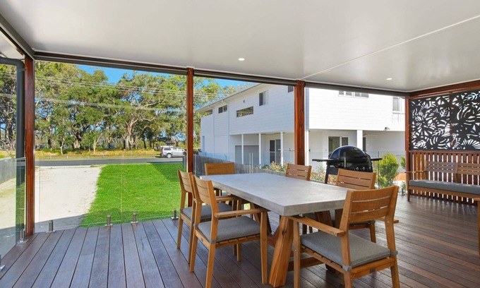 North Haven House | Fisherman's Delight - 45 The Parade North Haven