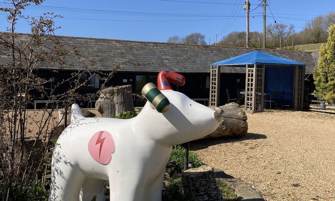 Elmsted Cottage | Five cottages in rural Kent with games room