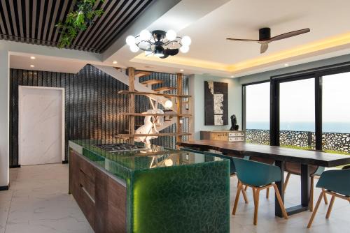 Shaka's Rock Apartment | FlamencoAccommodation