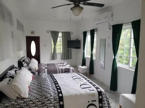 Summerfield Apartment | Flat 1 thebreeze2022