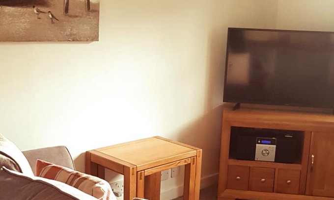 Kirkwall Apartment | Flat 2, Bridge Street