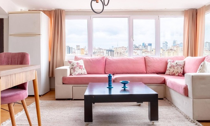 Maltepe Apartment | Flat 7 min to Coast in Suadiye