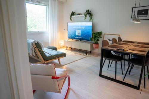 Keskinen District Apartment | Flat with all essentials, great location, parking