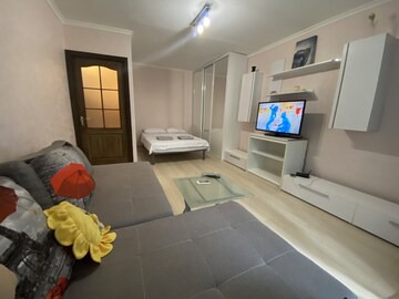 Kyiv Apartment | FlatRent near the Center