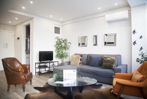 Santo Condestavel Apartment | FLH Campo de Ourique Bright Apartment
