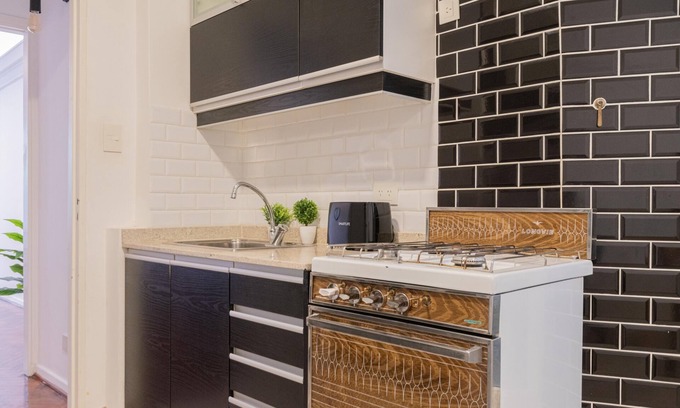 Almagro Condo | Fliphaus + Sarmiento 4300 - 2 Bd in Almagro