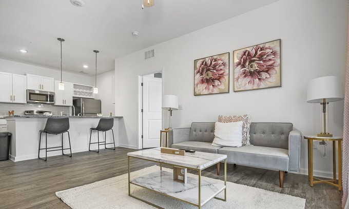 Orange Park Apartment | Florida Palms Oasis/JAX BEACHES/NAS/INTL AIRPORT/MAYO CLINIC