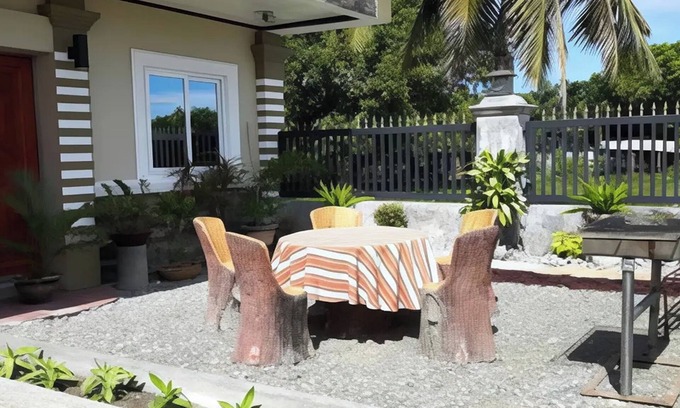 Alaminos House | FNT Transient House near Hundred Islands