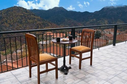 Lagadia Apartment | Forest Cosy House - Lagkadia Amazing View