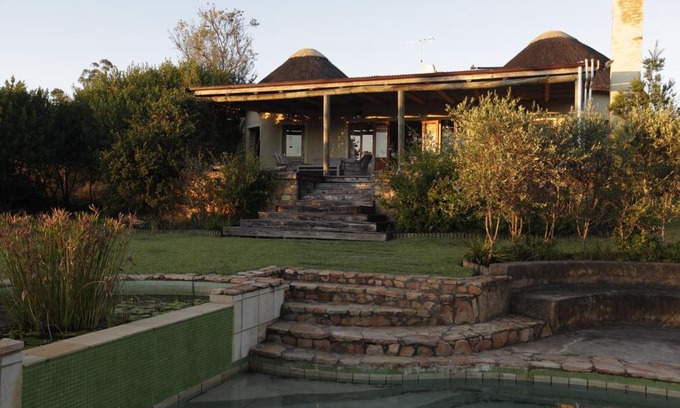 Rheenendal Ski Chalet | Forest Hills