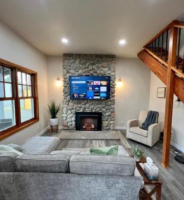 Forks House | Forks Cedar House