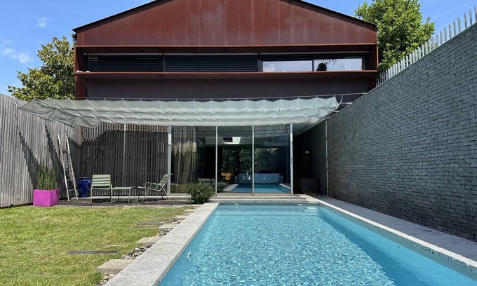 Victor Hugo - Saint-Augustin House | Former Coffee Roasting Factory Transformed into a Charming House