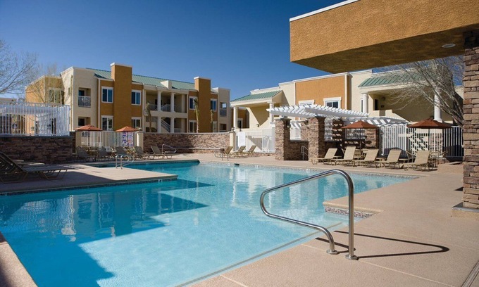 Las Vegas Apartment | Formula 1 Weekend in Vegas; WELCOME TO THE SUITE LIFE!