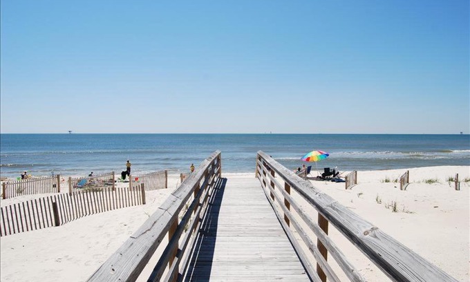 Fort Morgan House | Fort Morgan Townhomes E1