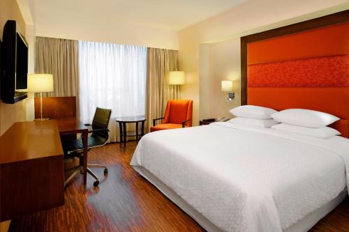 Ellis Bridge Hotel | Four Points by Sheraton Ahmedabad