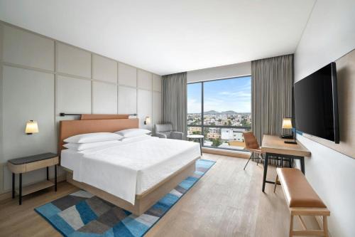 Velachery Hotel | Four Points by Sheraton Chennai, Velachery