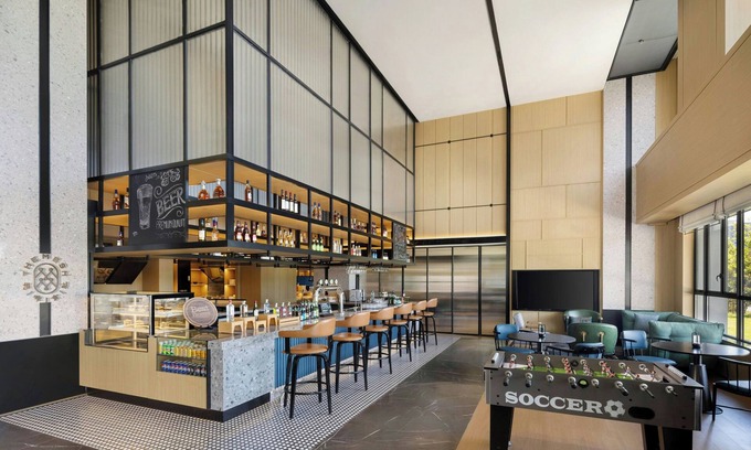 Jizhou District Hotel | Four Points By Sheraton Ji’An