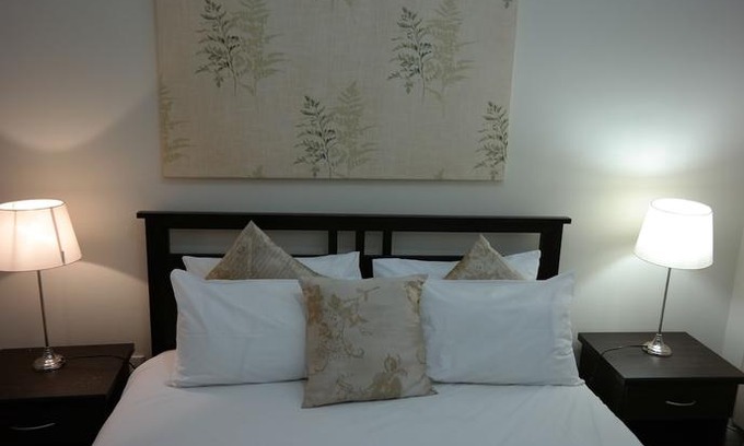 Cape Town City Centre Apartment | Four Seasons 1208 by CTHA