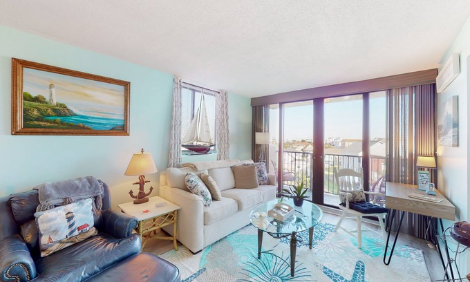 Atlantic Beach Condo | Fourth-floor side condo at oceanfront resort with pools, hot tub & beach access