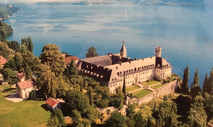 Coise-Saint-Jean-Pied-Gauthier House | modern fully equipped house, meublée.20 km from Chambery, 30 km from alberville.