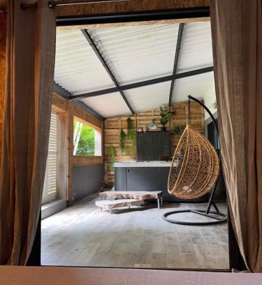 Fontenille-Saint-Martin-d'Entraigues Hotel | Les Chambres de Marc