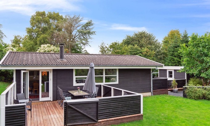 Melby House | "Franke" - 2.1km to the fjord by Interhome