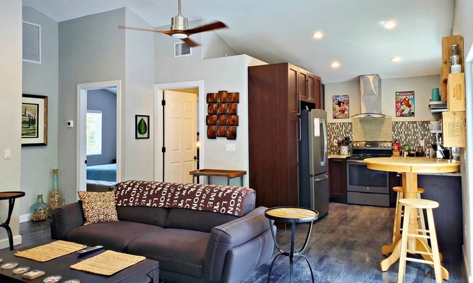 Port Orange House | FREE DAILY ACTIVITIES-Newer Home in Port Orange-Just 3 Miles to Beach-1 Small Dog Allowed-Fire Pit!