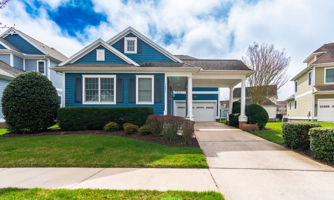 The Commons House | Free Linens & Cleaning - Sunflower Shores