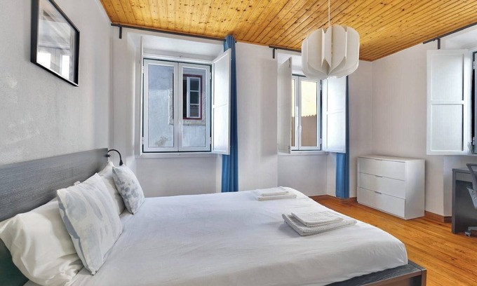 Santos Apartment | Freedom 2 - Centro Histórico de Lisboa (2 quartos)