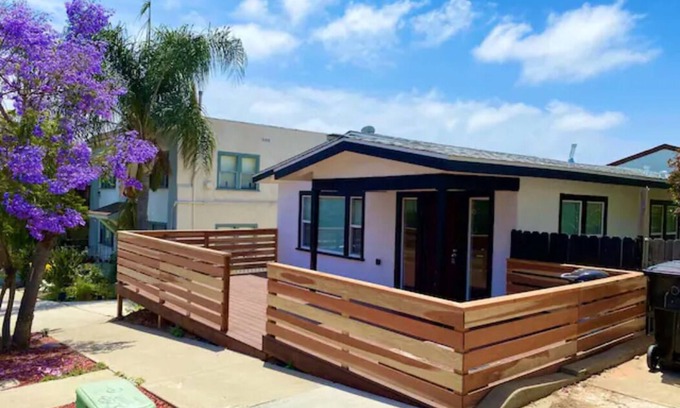 Golden Hill House | Freshly Remodeled 3bd/1ba Home in Golden Hill!!