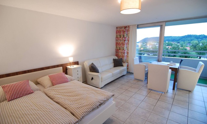 Bad Reichenhall Apartment | Friendly apartment Reichenbachstrasse, 35sqm, balcony with mountain view, elevator