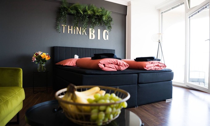 Antonsviertel Condo | Frisches Apartment 20. Stock Netflix Zentrum